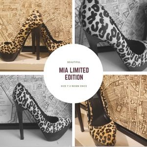 Mia Limited Edition Women’s Runway Platform Pump.